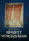 Hímzett nemezzsákok